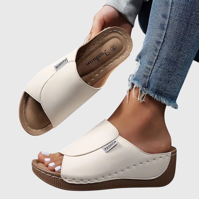 Esther™ | Sandály s výjimečnou péčí o detail