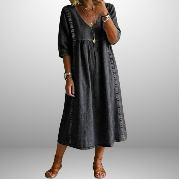 Džínové šaty s krajkovým lemem – volný vintage střih