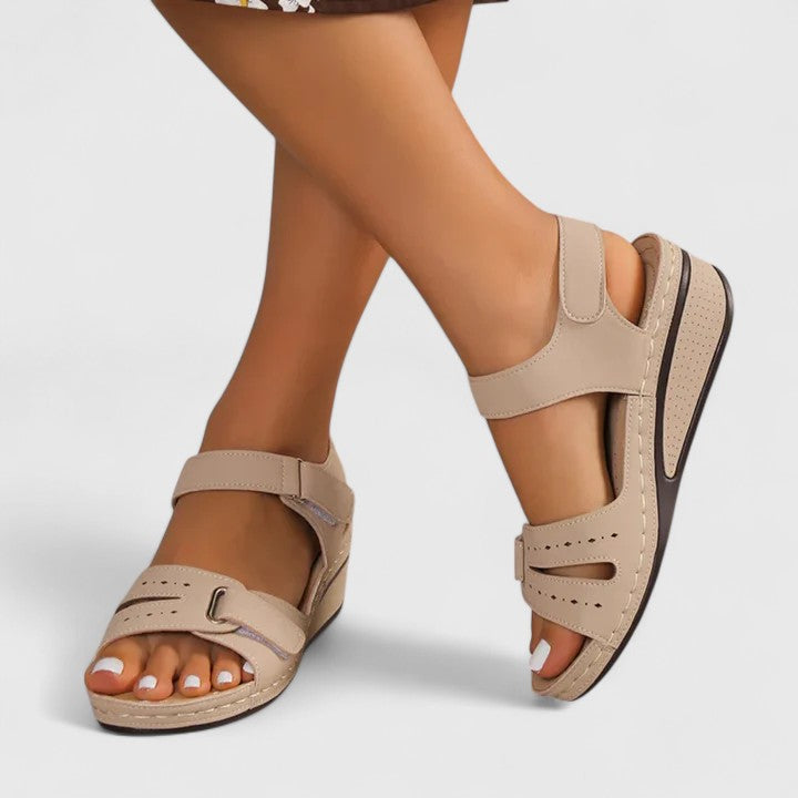 Guinevere™ | Sandály s Vybranou Elegancí