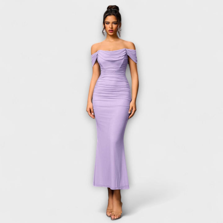 Ione - Bodycon šaty s odhalenými rameny a rafinovaným řasením