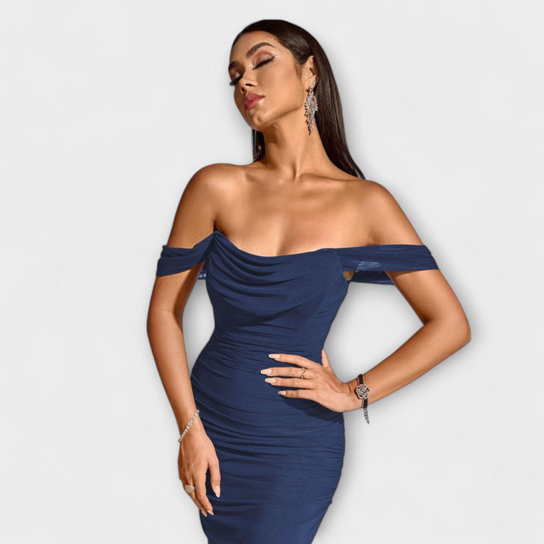 Ione - Bodycon šaty s odhalenými rameny a rafinovaným řasením