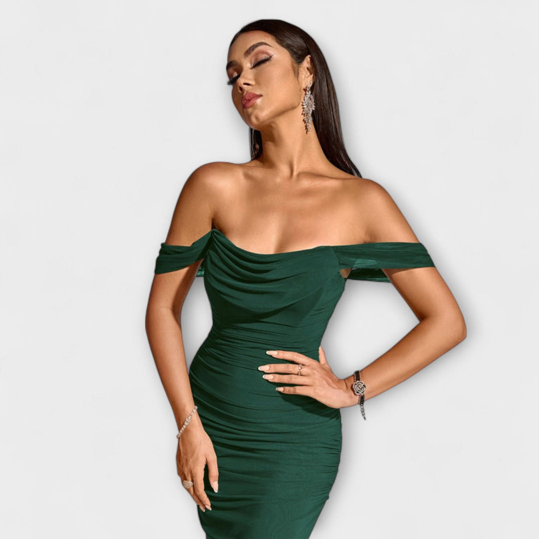 Ione - Bodycon šaty s odhalenými rameny a rafinovaným řasením