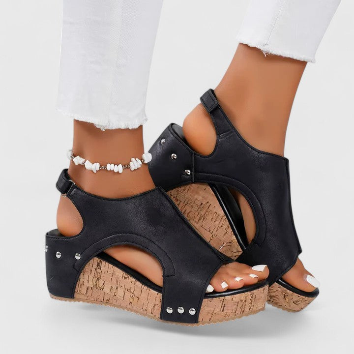 Jolyna® | Sandály s vyrafinovanou architektourou