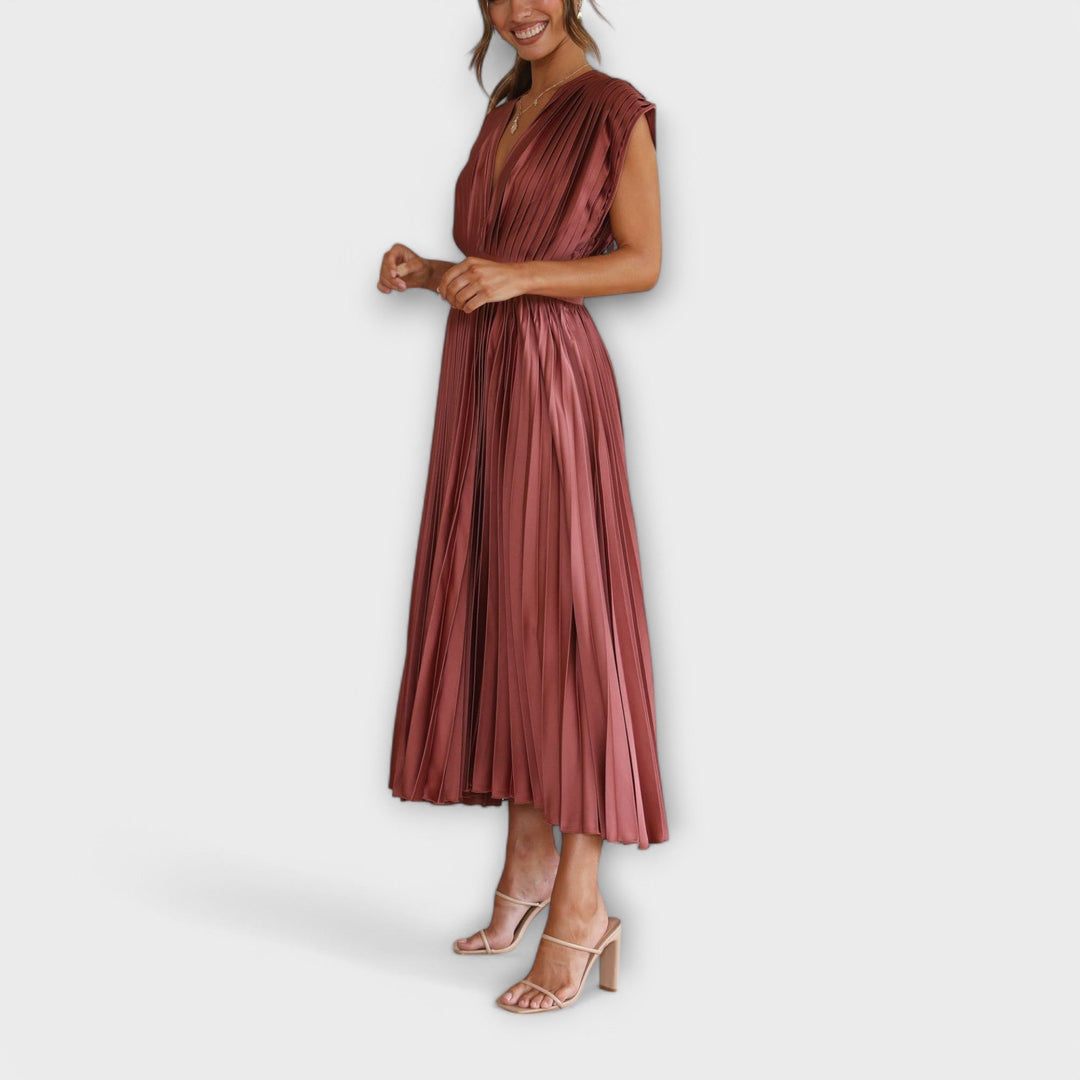 Maria - Plisé Šaty s Nadčasovou Elegancí