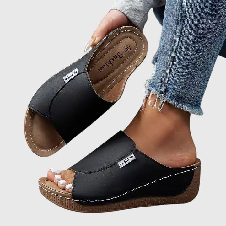 Esther™ | Sandály s výjimečnou péčí o detail