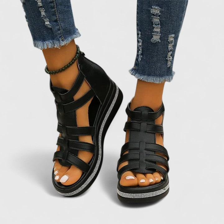 Kendall | Sandály s křišťálovými detaily